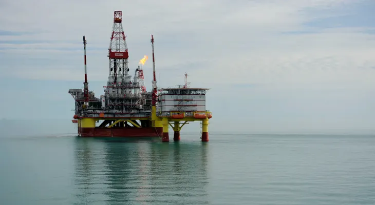 Rusia espera que el precio del petróleo baje a 30 dólares el barril en 2016