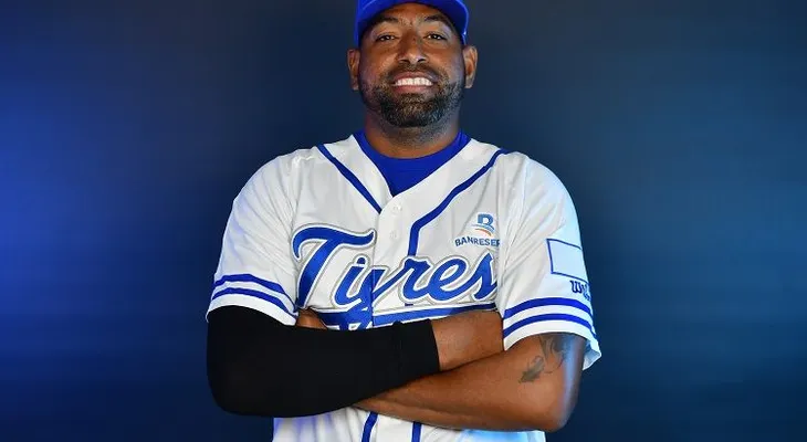  César Valdez será el lanzador abridor en el partido inaugural del Licey