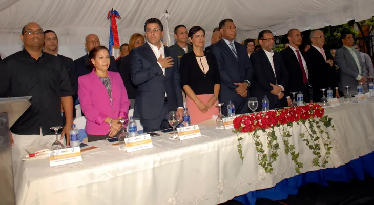 Edesur y Cdeee inician trabajos de Rehabilitación de Redes Eléctricas en Cristo Rey