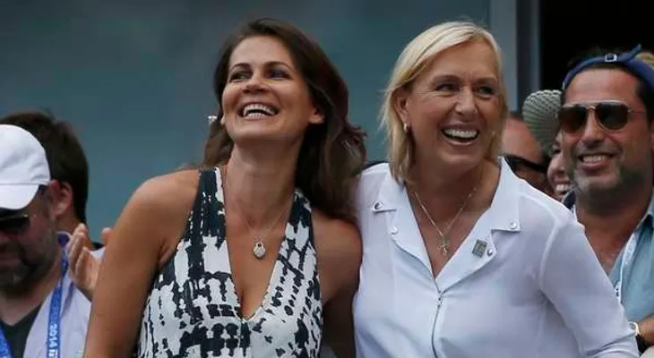 Navratilova le pide matrimonio a su novia en el Abierto de Estados Unidos