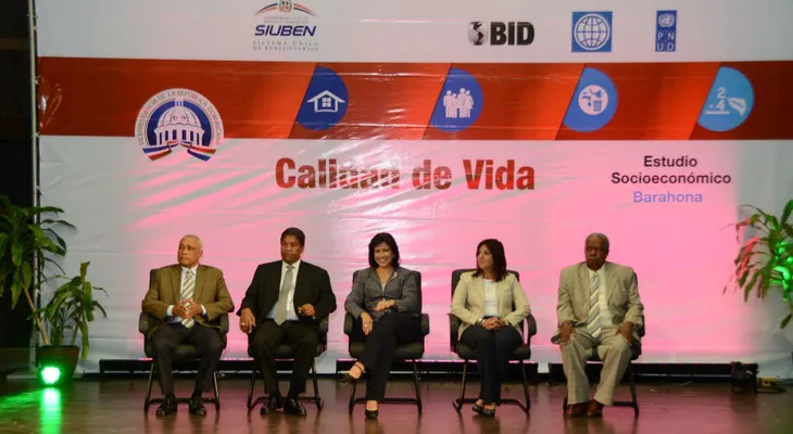 Gobierno presenta Estudio Socioeconómico de la provincia Barahona  