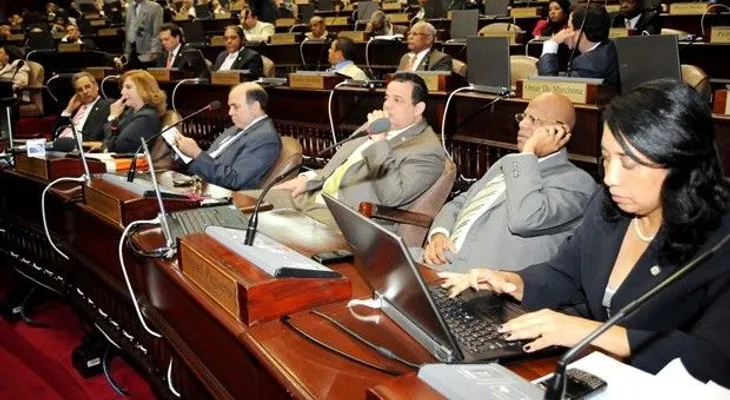 La ley de partidos se quedará para luego de comicios
