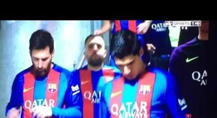 ¿Realmente Messi escupe un diente durante el partido contra el Real Madrid?