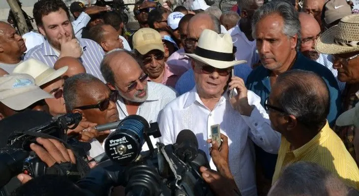 Hipólito dice estar seguro que Danilo usa recursos del Estado en campaña