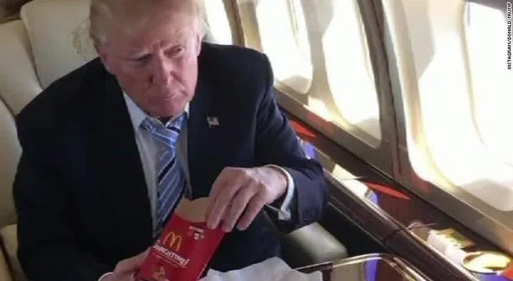 Según Pautas Alimenticias de EEEU, la comida rápida favorita de Trump es muy dañina para la salud