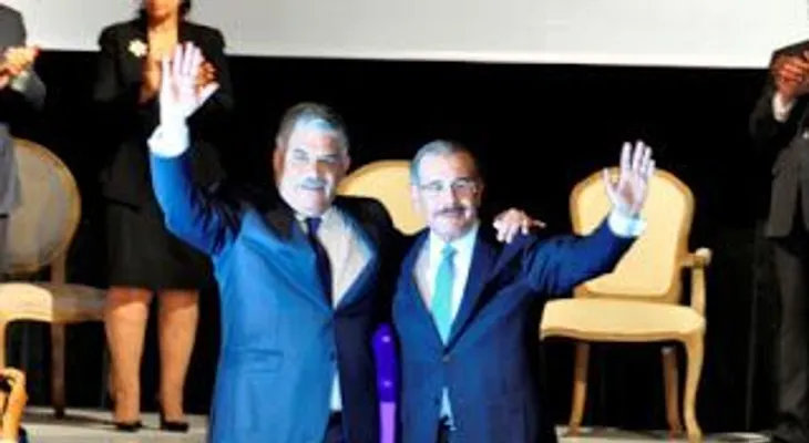 Reelección por encima de la ley y el derecho. SIN y Amable desmienten al ministro Peralta. Orlando señala el pecado!