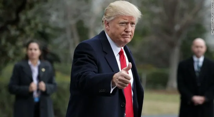 Primer mes en el cargo: Trump choca contra la realidad de Washington