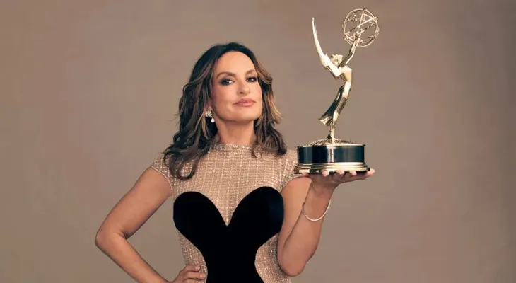 Premios Emmy 2026: "Widow's Bay" arrasa con 14 estatuillas y "The Pitt" repite como mejor drama