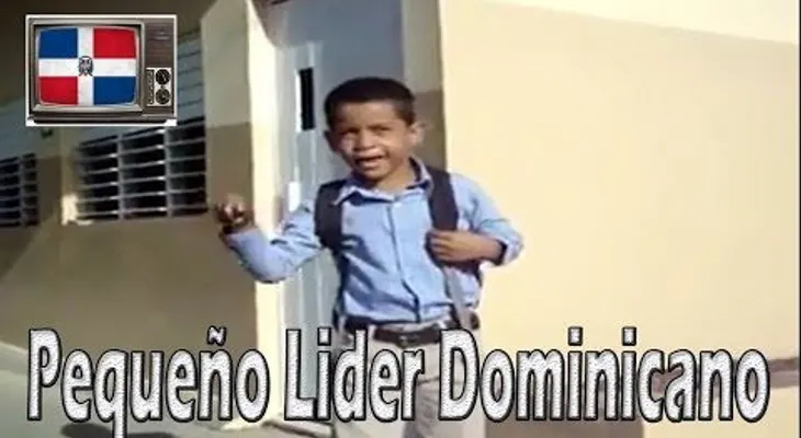  El niño que dio mensaje en su escuela se convierte en una celebridad (VIDEO)