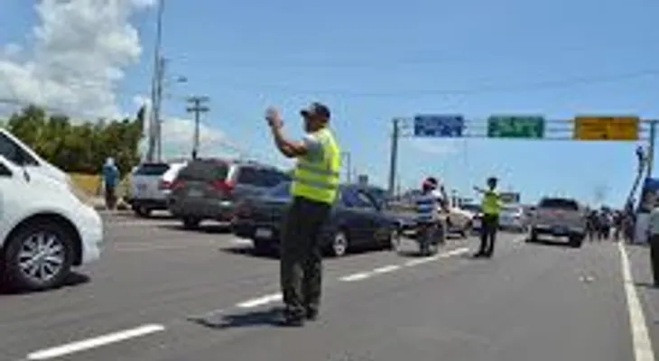 Director de AMET informa que más de 3 mil agentes trabajan para garantizar seguridad vial de conductores.