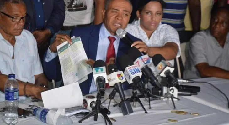 Francisco Fernández denuncia estarían tratando de arrestarlo 