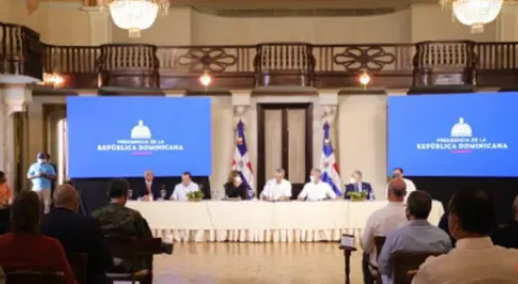 Unas 220 mil personas se vacunaron la última semana, acogiendo plan de SP; cantidad seguirá aumentando 