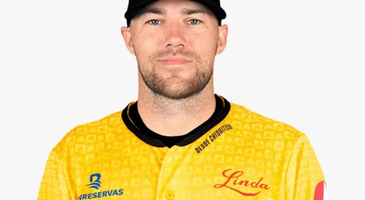 Águilas contratan receptor Brett Sullivan