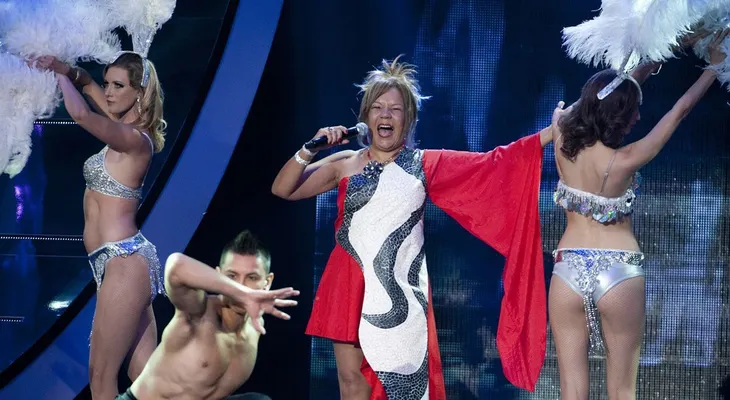 Quién era Loalwa Braz, la reina del sensual "ritmo prohibido" que apareció carbonizada en Río de Janeiro