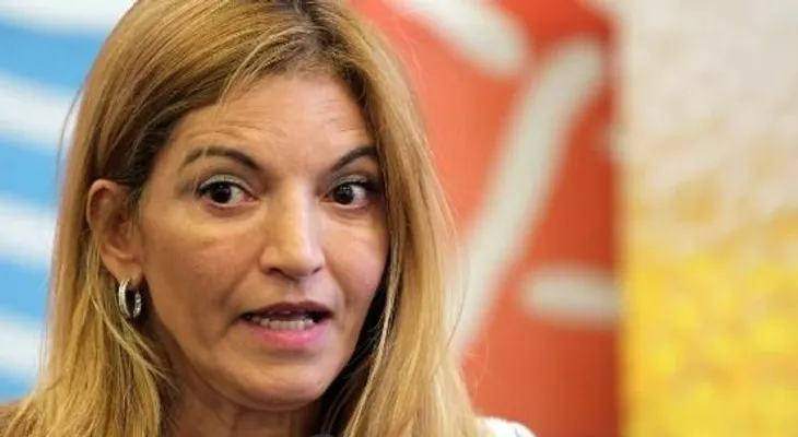 Productora artistista puertorriqueña, Maritza Casiano, denuncia extorsión en el AILA