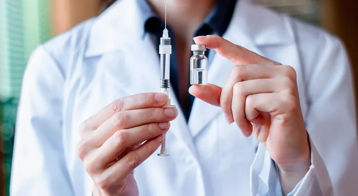 Gran esperanza contra el cáncer: científicos eliminan tumores de ratones que recibieron un novedoso tratamiento