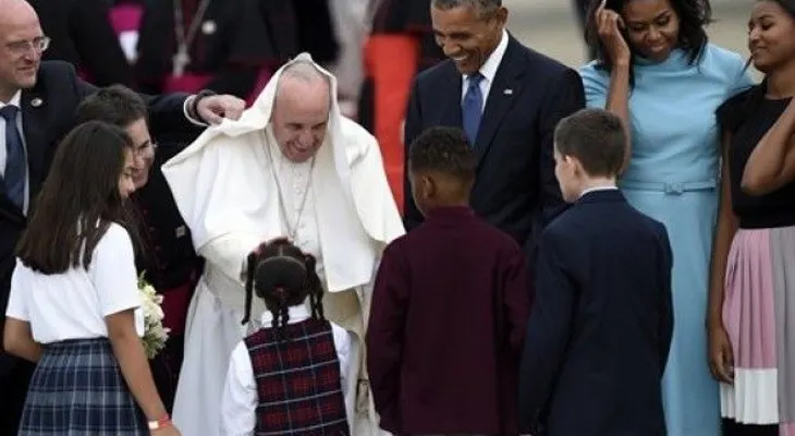 Papa Francisco llega a un EEUU polarizado y dividido