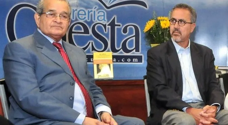 Almeyda pone a circular quinta edición de libro