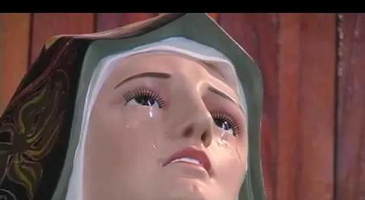 Milagro en México, virgen de los dolores deja caer lagrimas (VIDEO)