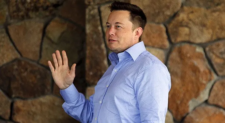 Elon Musk: "Es un secreto a voces que Apple está creando un coche eléctrico"