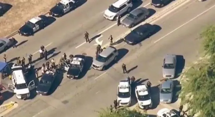 Tiroteo en California ocurrió en centro de servicios sociales; buscan a 3 hombres
