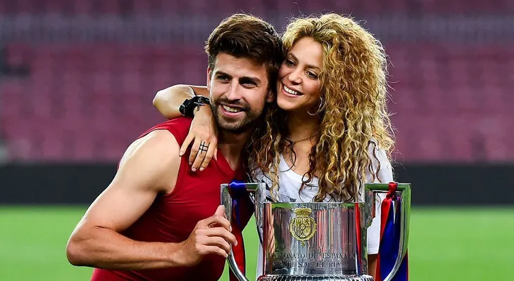 Piqué publica una foto junto a Shakira para poner un zipper a rumores de su separación 