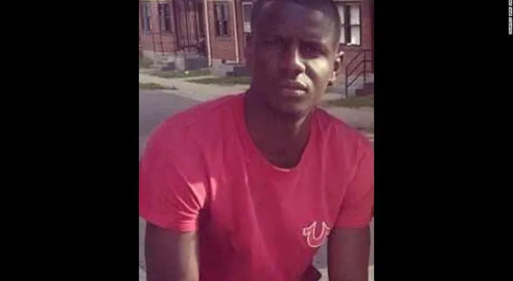Declaran juicio nulo en el caso de policía implicado en muerte de Freddie Gray