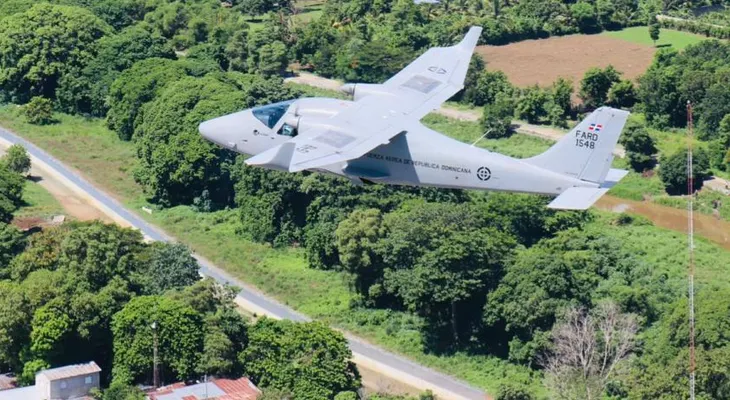 Gobierno dominicano ha construido 54.5 kilómetros de verja en la frontera con Haití, asegura ministro de Defensa