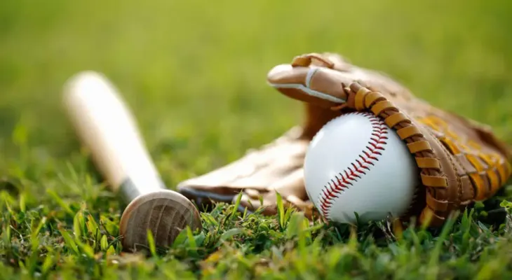MLB suspende a prospecto dominicano por fraude de edad con muerte ficticia y tumba falsa