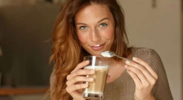 5 razones de por qué beber mucha leche daña tus huesos