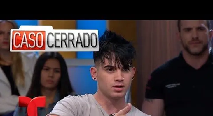 ¡Una casa llena de homosexuales fiesteros !