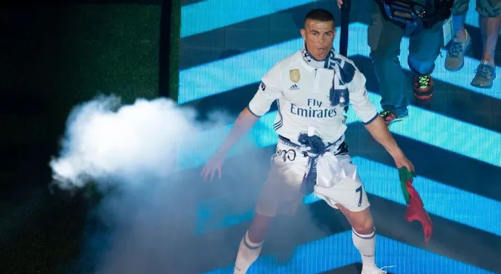 Piden en Change.org que España perdone deuda a Ronaldo (y también que lo investiguen)