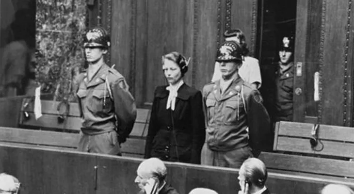 Herta Oberheuser, la demoníaca enfermera nazi que experimentaba con niños vivos 