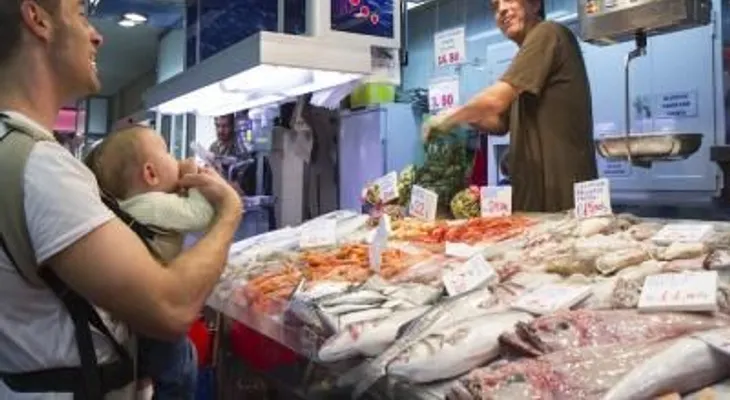 Comer pescado en el embarazo mejora el desarrollo cognitivo del niño