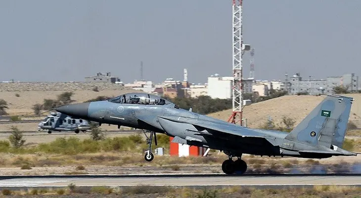 Arabia Saudita despliega tropas en Turquía para realizar ataques aéreos en Siria
