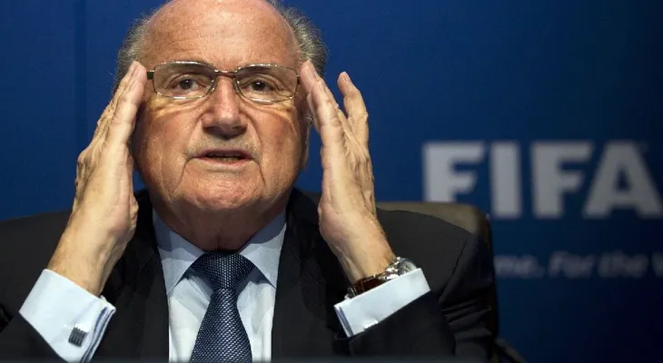 Joseph Blatter es hospitalizado por crisis nerviosa