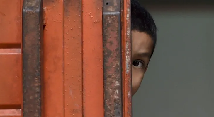 Datos de agosto alertan sobre nueva ola de niños inmigrantes en EE.UU.