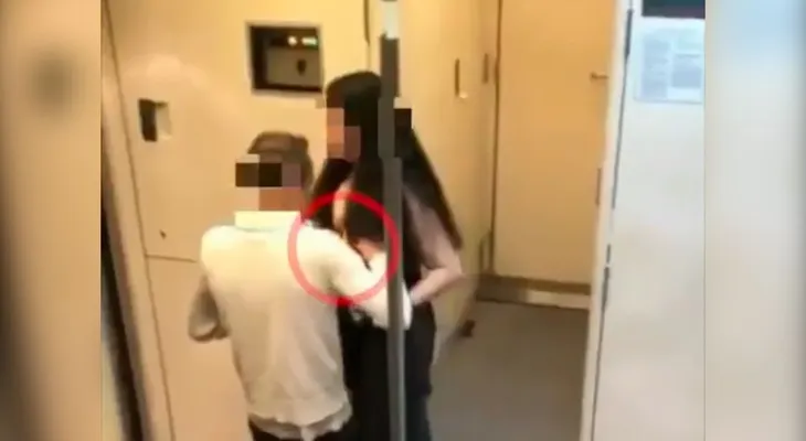 Indignación en España por un ataque sexual de un grupo de hombres en un tren 