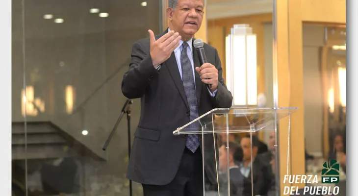 Leonel Fernández anunció en Madrid la creación de un Ministerio  de los Dominicanos  en el Exterior 