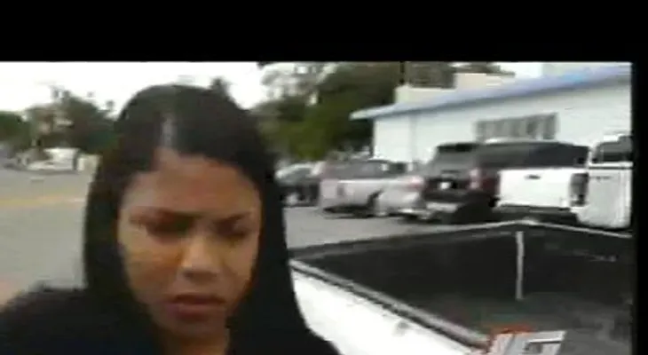 Conoce a la sexy atracadora de Santiago (VIDEO)