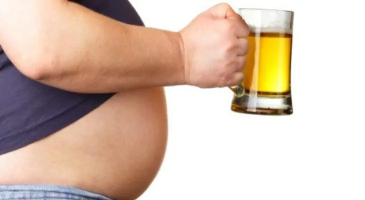 ¿Realmente la cerveza te engorda?