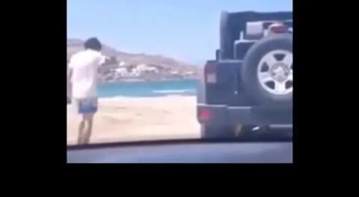 Lindsay Lohan fue agredida por su novio en una playa (VIDEO)