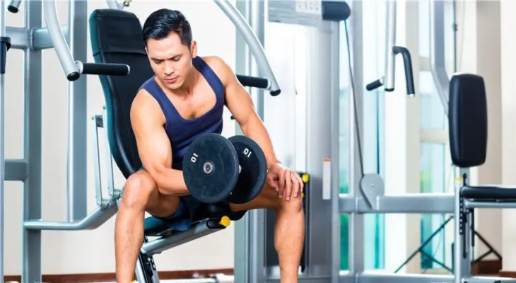 "A los gays les gusta ir al gimnasio": Las polémicas señales para detectar homosexuales en Malasia 