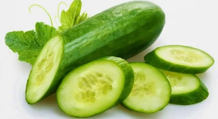 Comieron pepino cada día y todo el mundo se dio cuenta de su notable cambio. Esto fue lo que pasó !