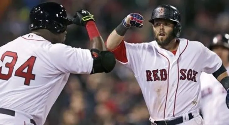 David Ortiz pega 3 dobles y rebasa a 2 miembros del Salón de la Fama en extrabases