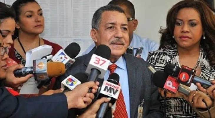 Desconocidos dispararon al encargado de Comunicaciones de JCE Félix Reyna