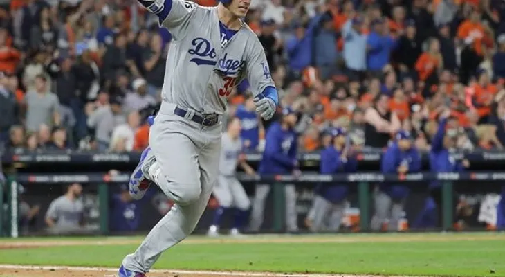 Los Dodgers derrotan 6-2 a Houston y empatan la Serie Mundial 