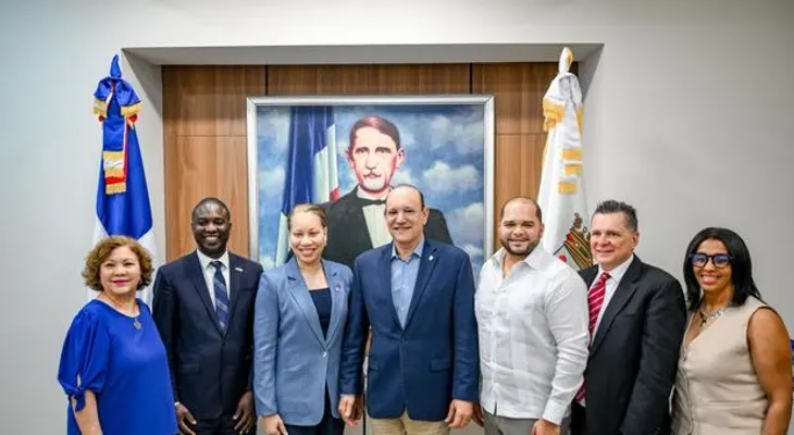 PLD propone medidas para aliviar carga económica del regreso a clases en familias trabajadoras