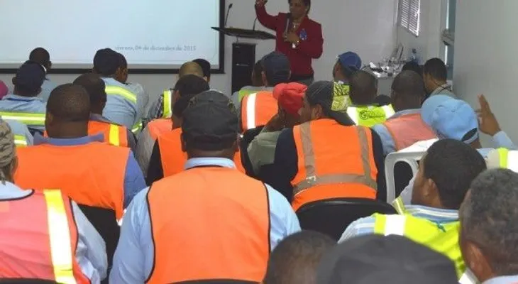 OTTT capacita 143 conductores del proyecto plantas a carbón