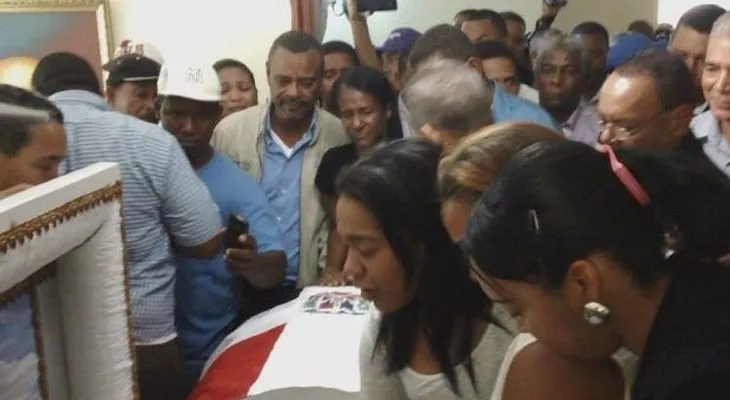 Policía apresa sospechoso en velorio de viceministro asesinado